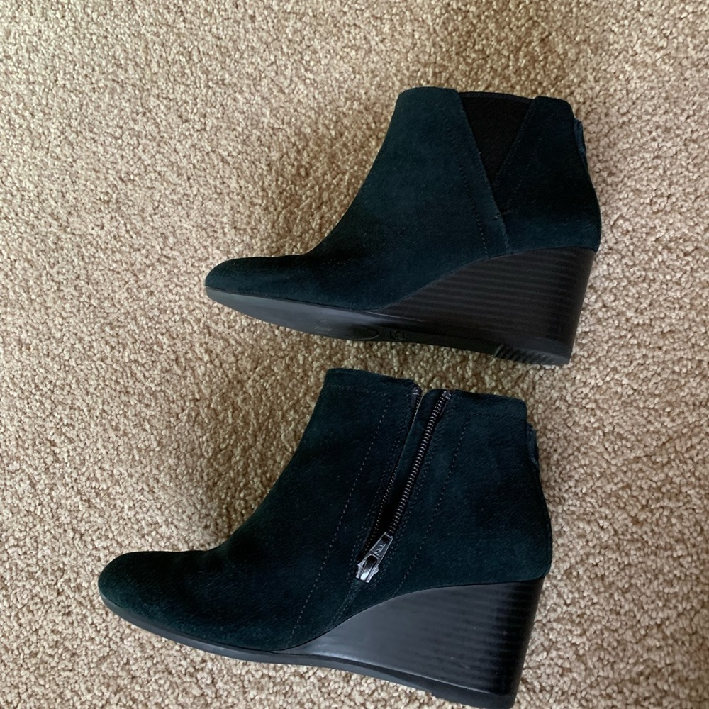 Vionic Black Booties - image 5
